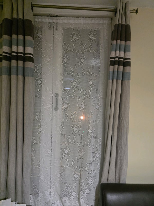 Room Stoneleigh Terrace in Greater London