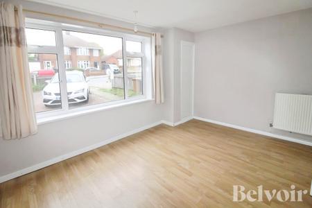 Flat Ashcroft Road in Ipswich