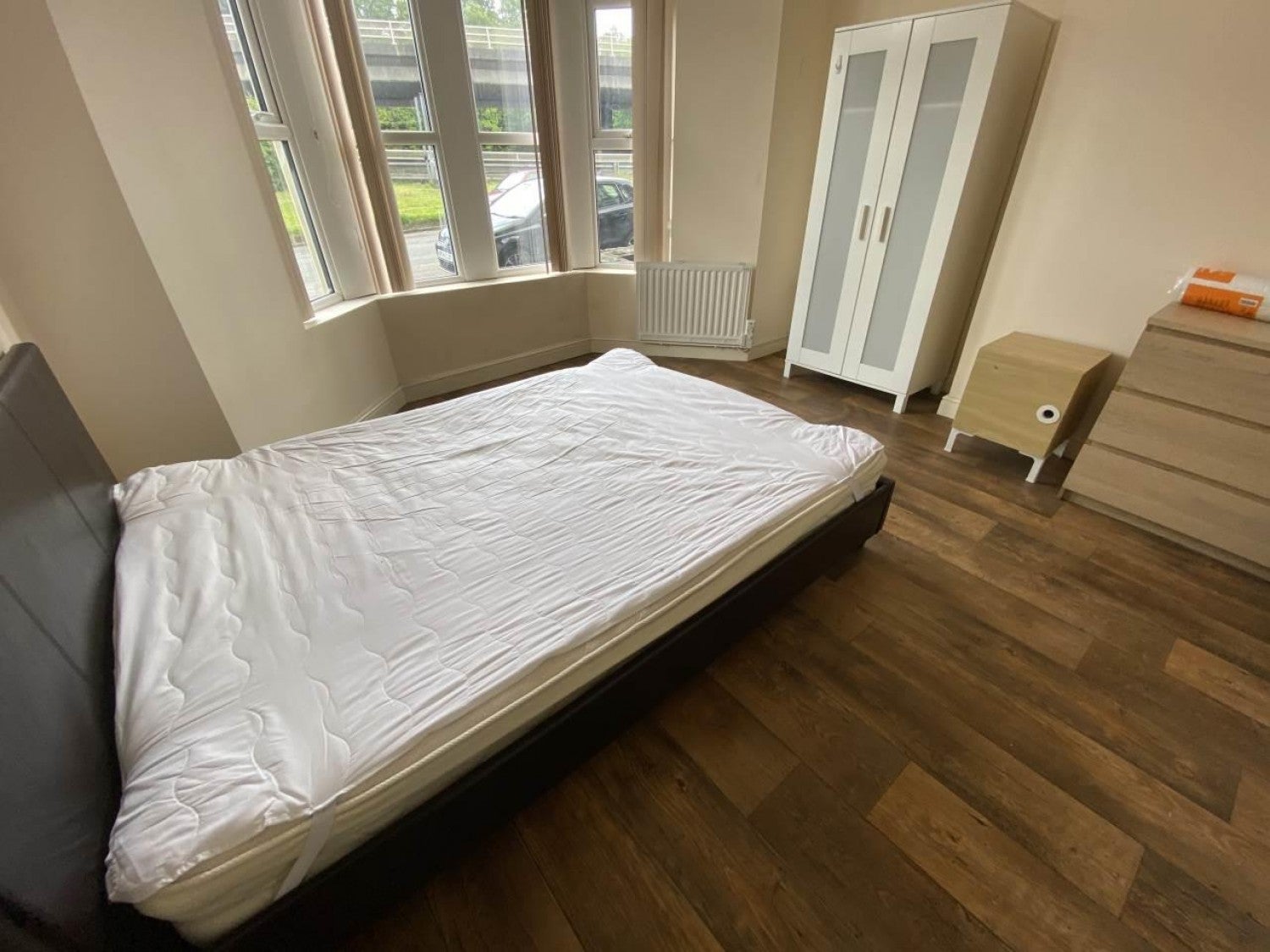 Flat Stapleton Road in Bristol