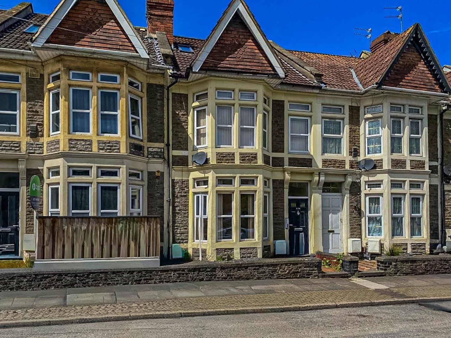 Flat Stapleton Road in Bristol