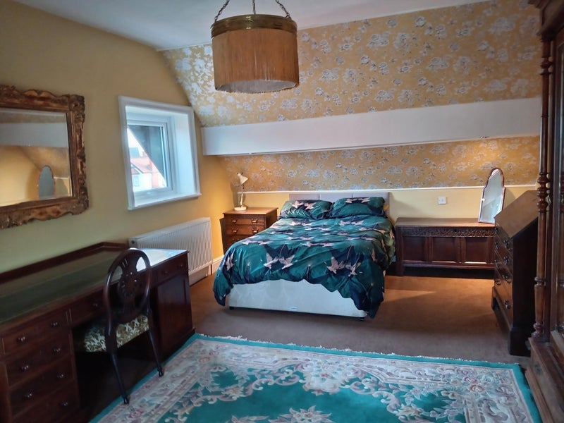Room Clifton Drive in Borough of Fylde