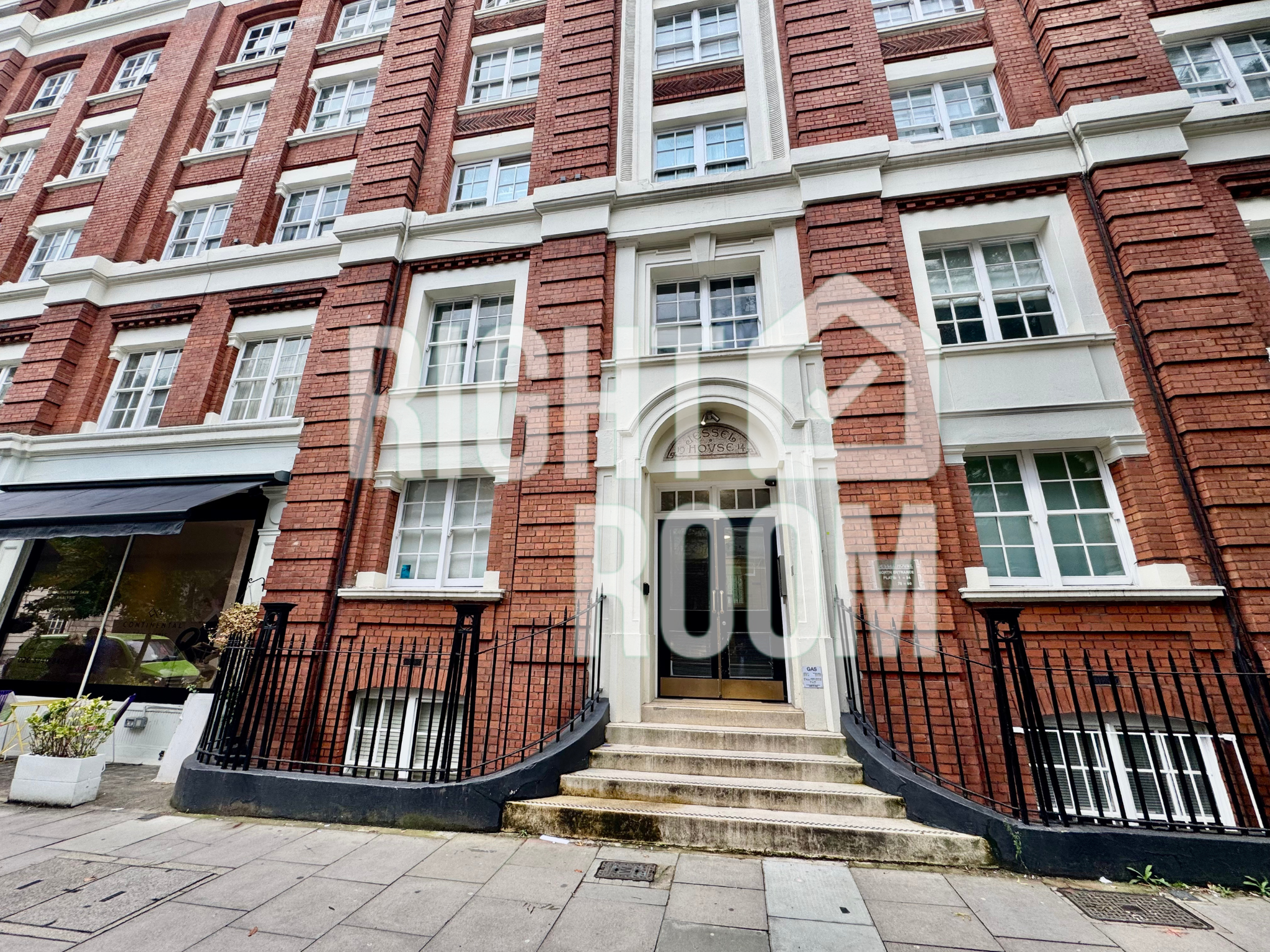 Room Judd Street in London