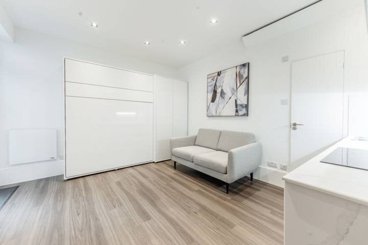 Flat Princes Gate in City of Westminster