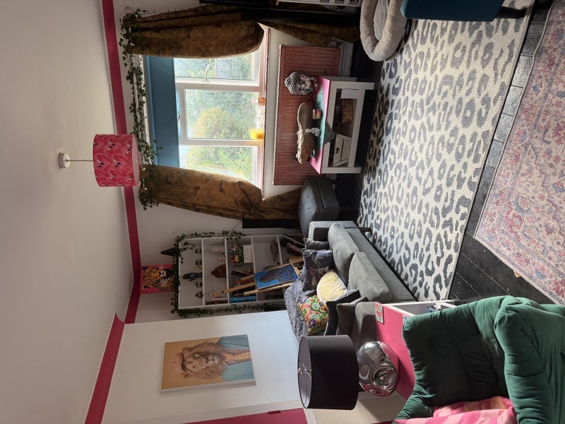 Room Rye Hill in Bere Regis
