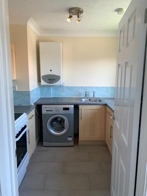 Flat Windsor Gardens in Huntingdonshire