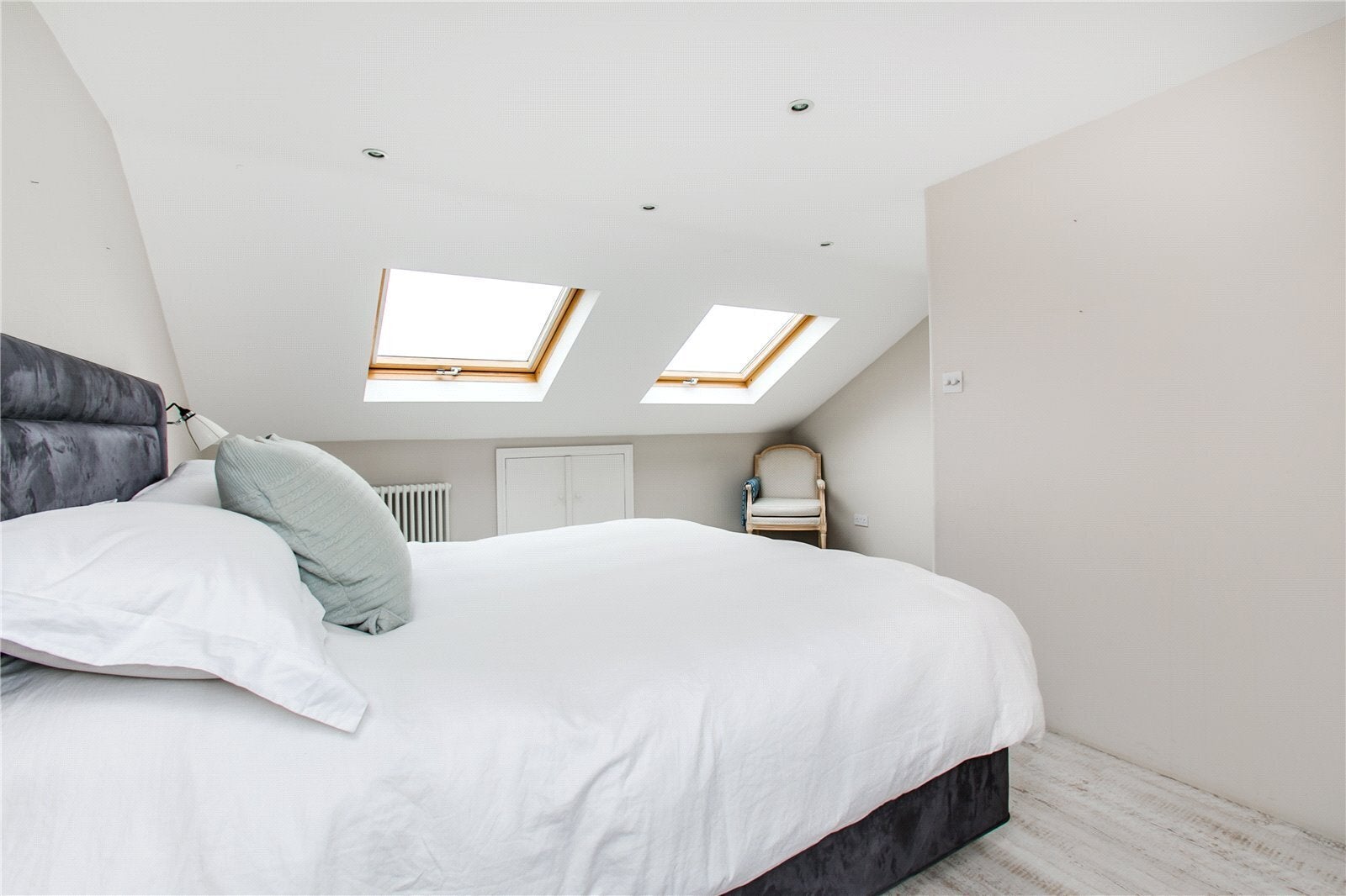 House Mendora Road in Greater London