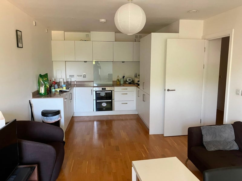 Room Duckett Street in Greater London