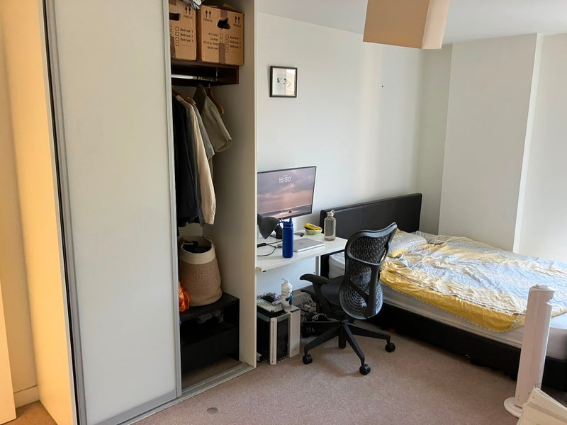 Room Duckett Street in Greater London