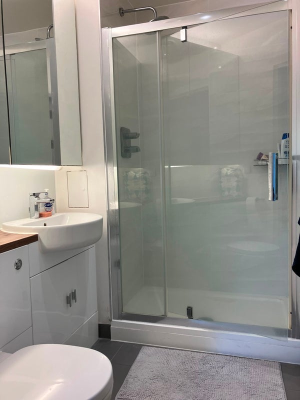 Room Duckett Street in Greater London