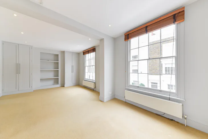 Flat Radnor Walk in Greater London