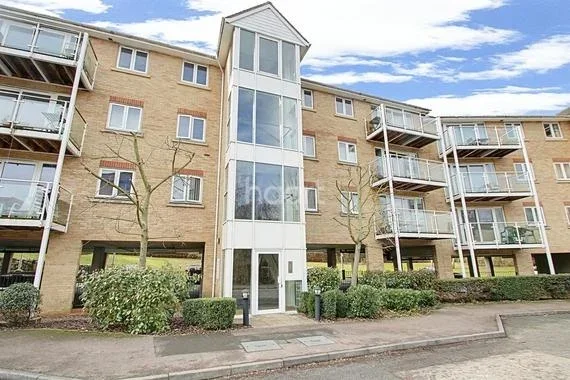 Flat New Bedford Road in Luton