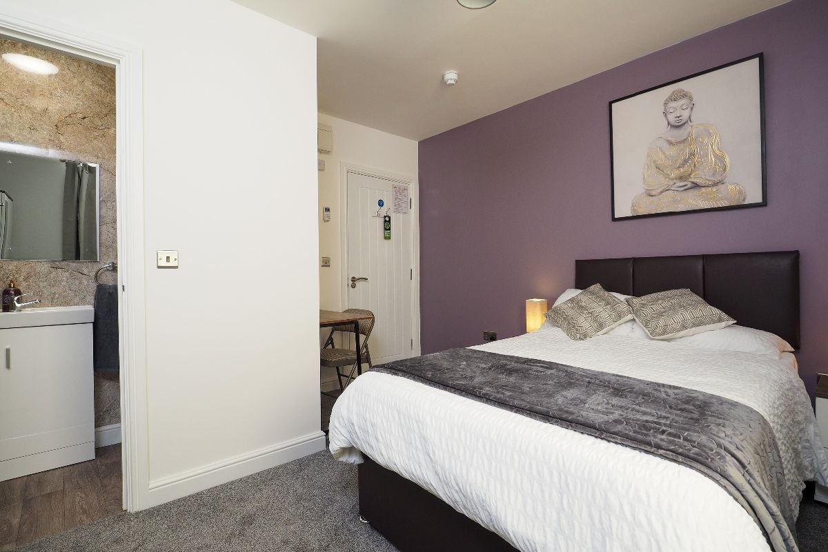 Room Derbyshire Lane in Ashfield