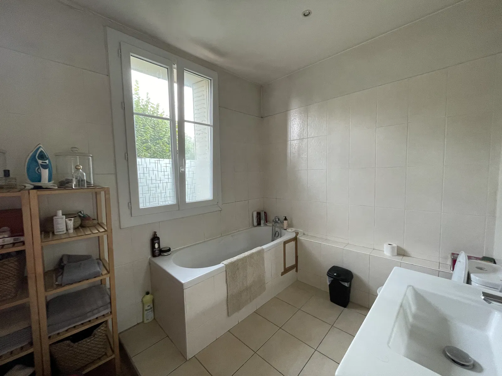 Room Rue des Chesneaux in Montmorency