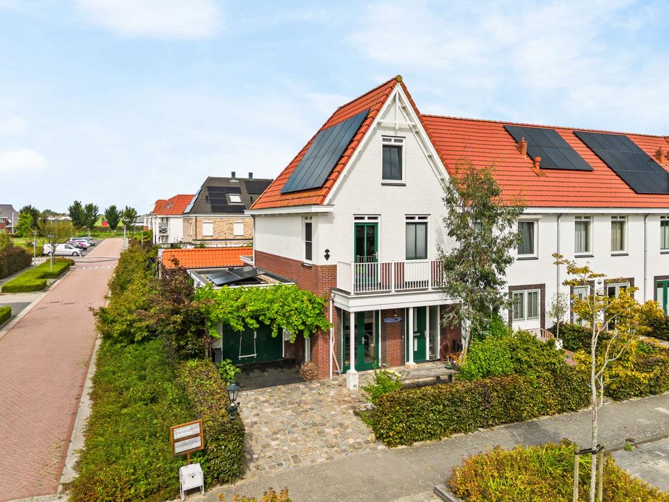 Huis Oranjerie 1 in De Goorn