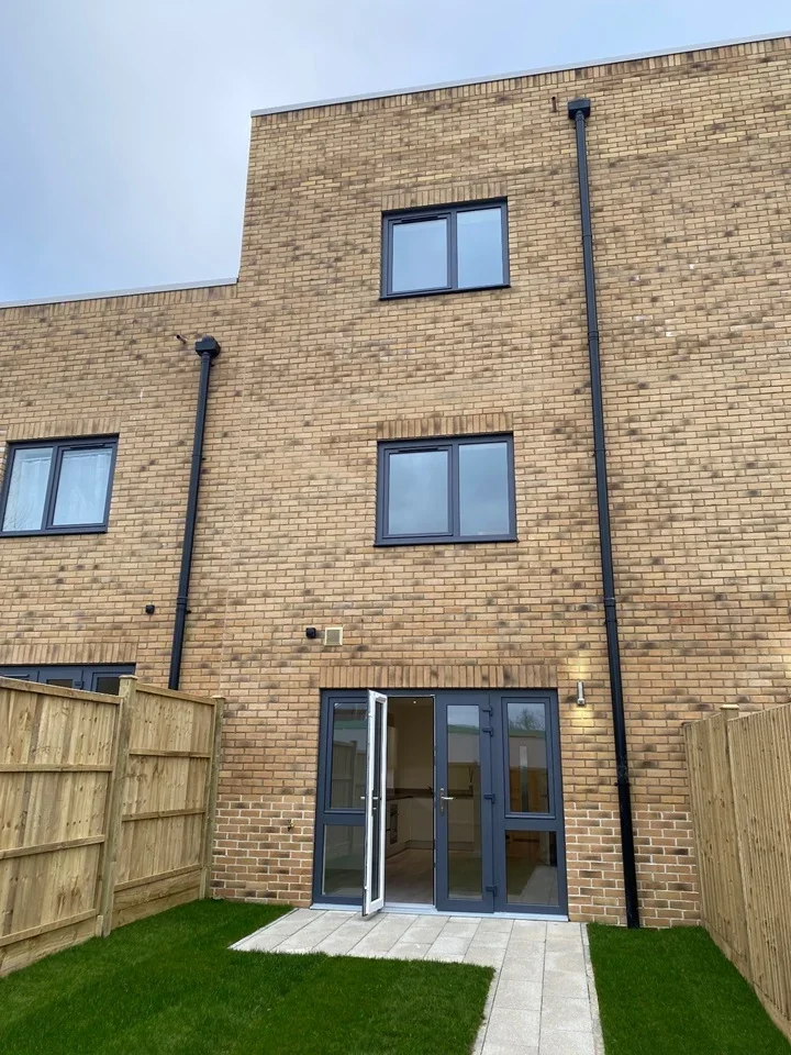 House Pear Mews in Greater London