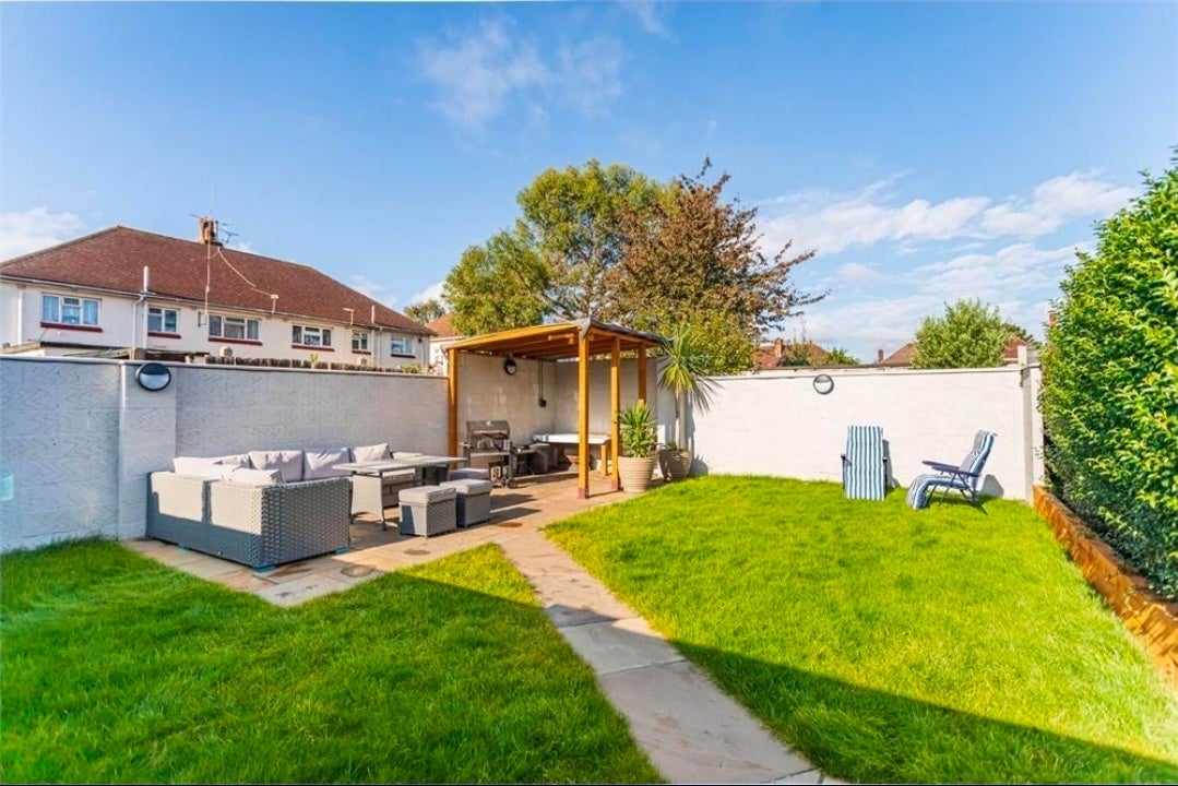 Flat Trinidad Crescent in Poole