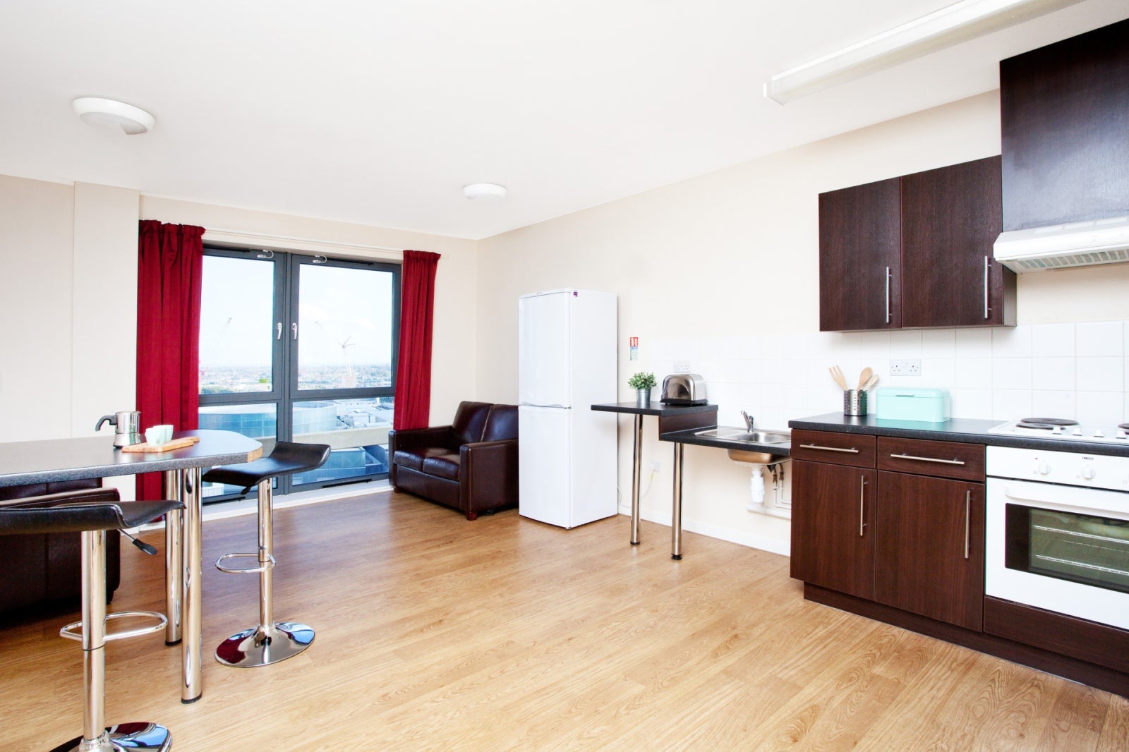 Room Jennens Road in Birmingham