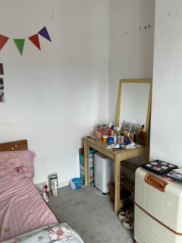 Room Gleave Road in Birmingham