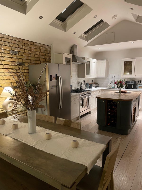 Room Saint John's Hill in Greater London