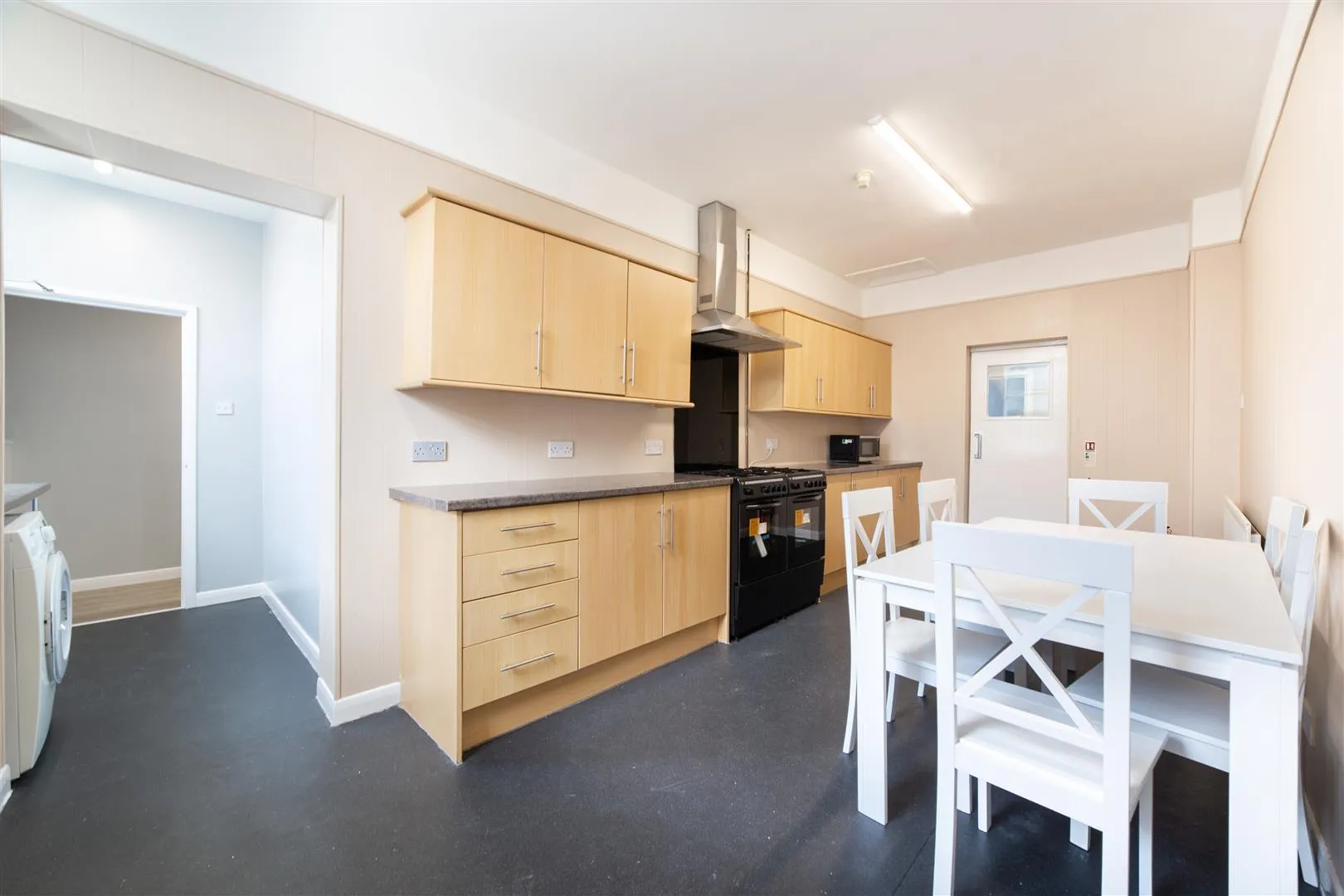 Flat Heaton Road in Newcastle upon Tyne