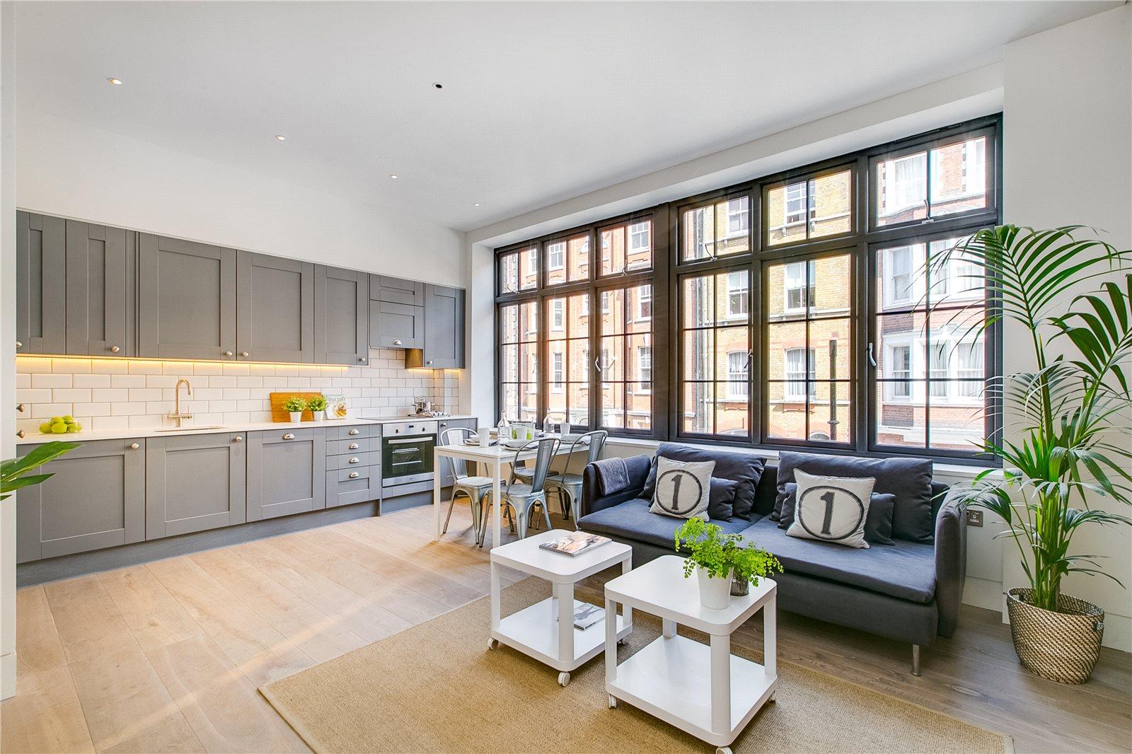 Flat Great Portland Street in City of Westminster