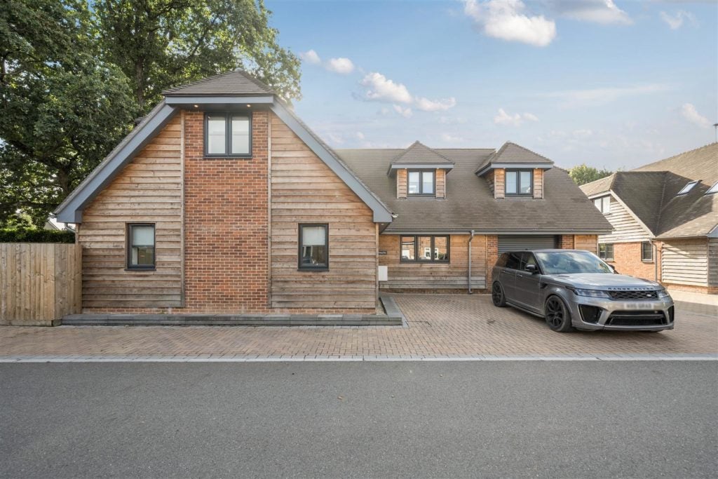 Flat Eastworth Road in Verwood