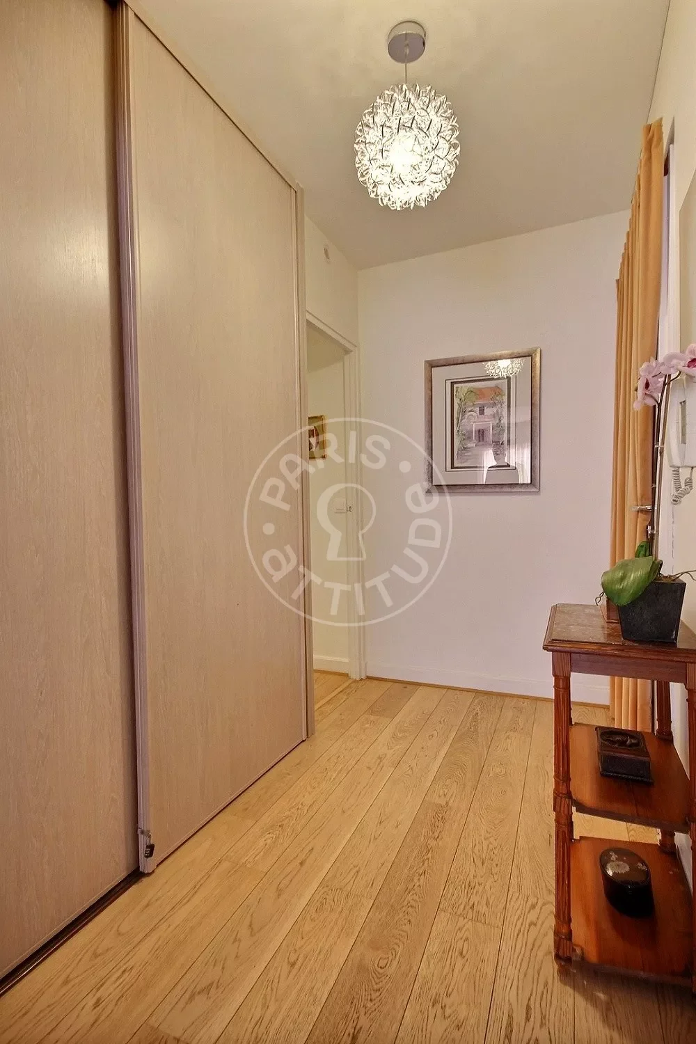 Appartement Place Ousmane Sow à Paris