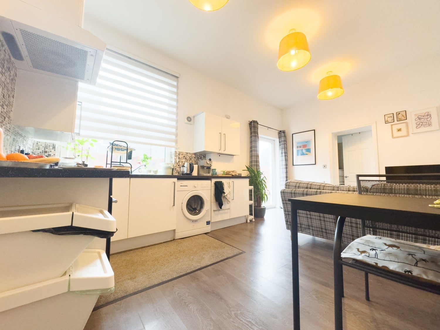 Flat Arran Place in Cardiff