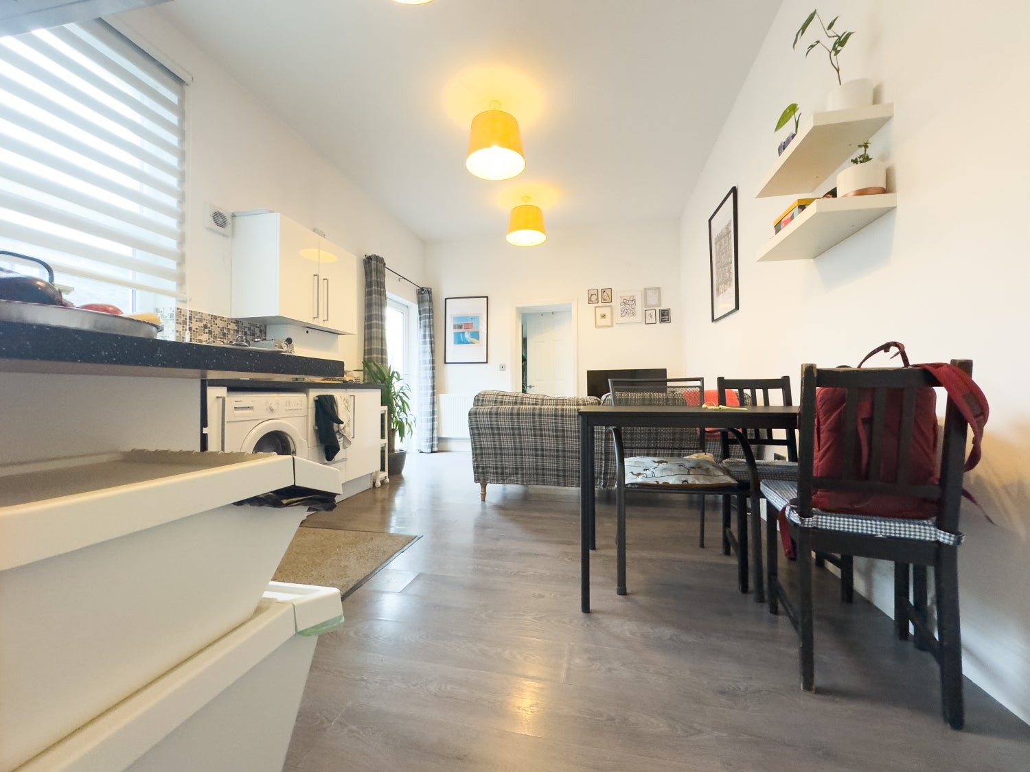Flat Arran Place in Cardiff