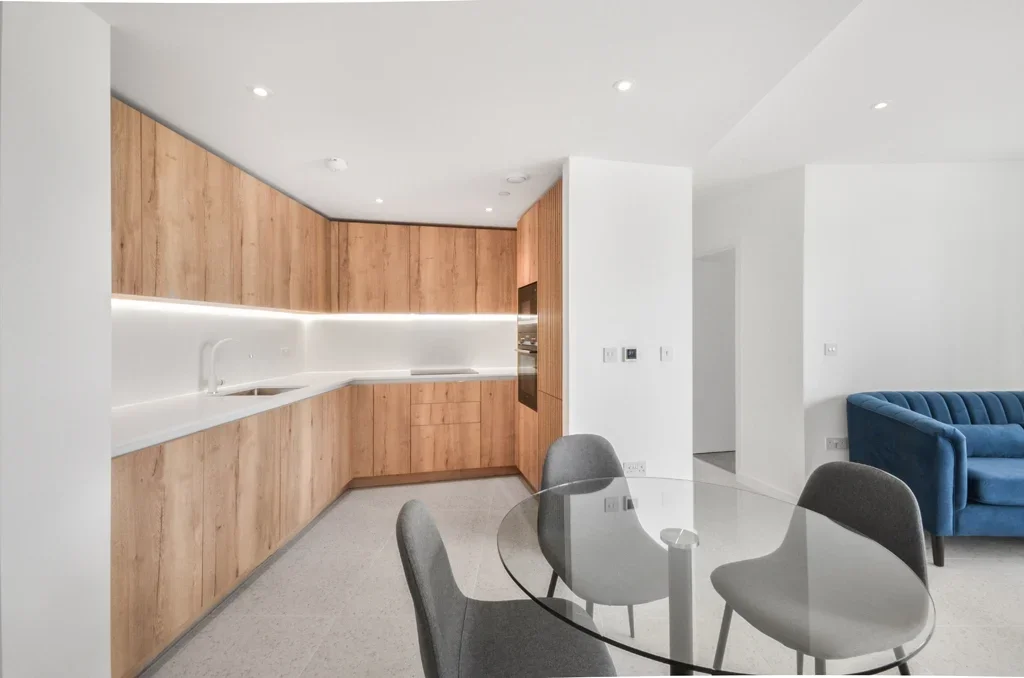 Flat Sidney Street in Greater London