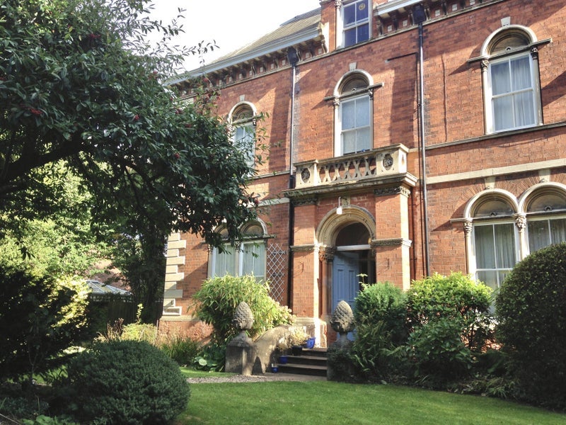 Flat Elm Close in Newark and Sherwood