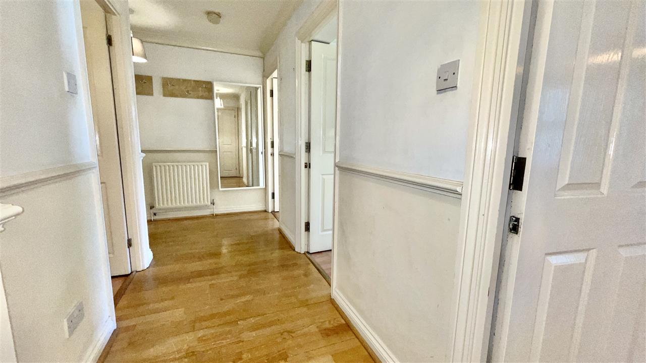 Flat Priestfield Road in Greater London