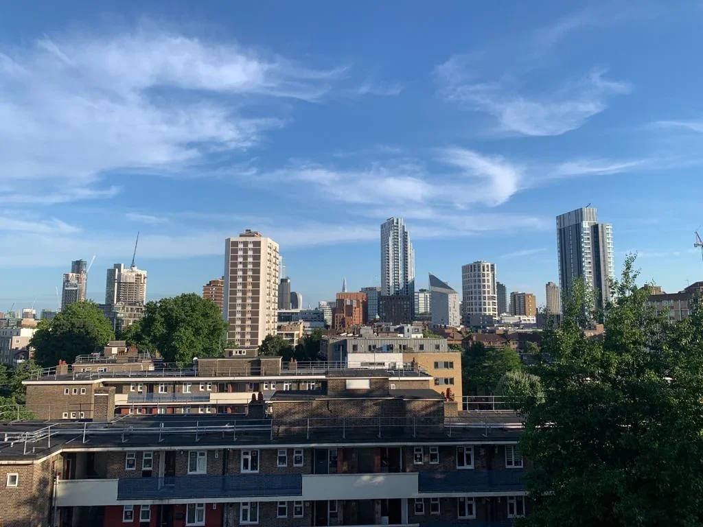 Flat Cropley Street in Greater London