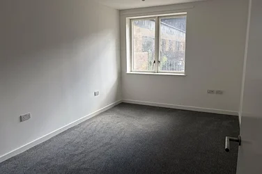 Flat St Mary's in Greater London