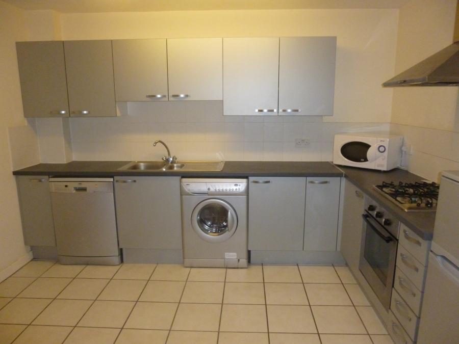 Flat Jackdaw Close in Derby