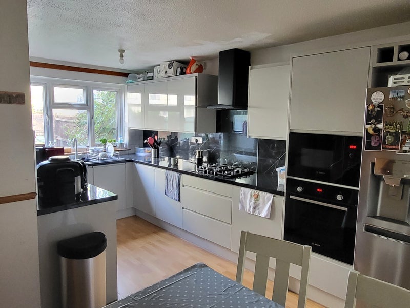 Room Woolwich Road in Greater London