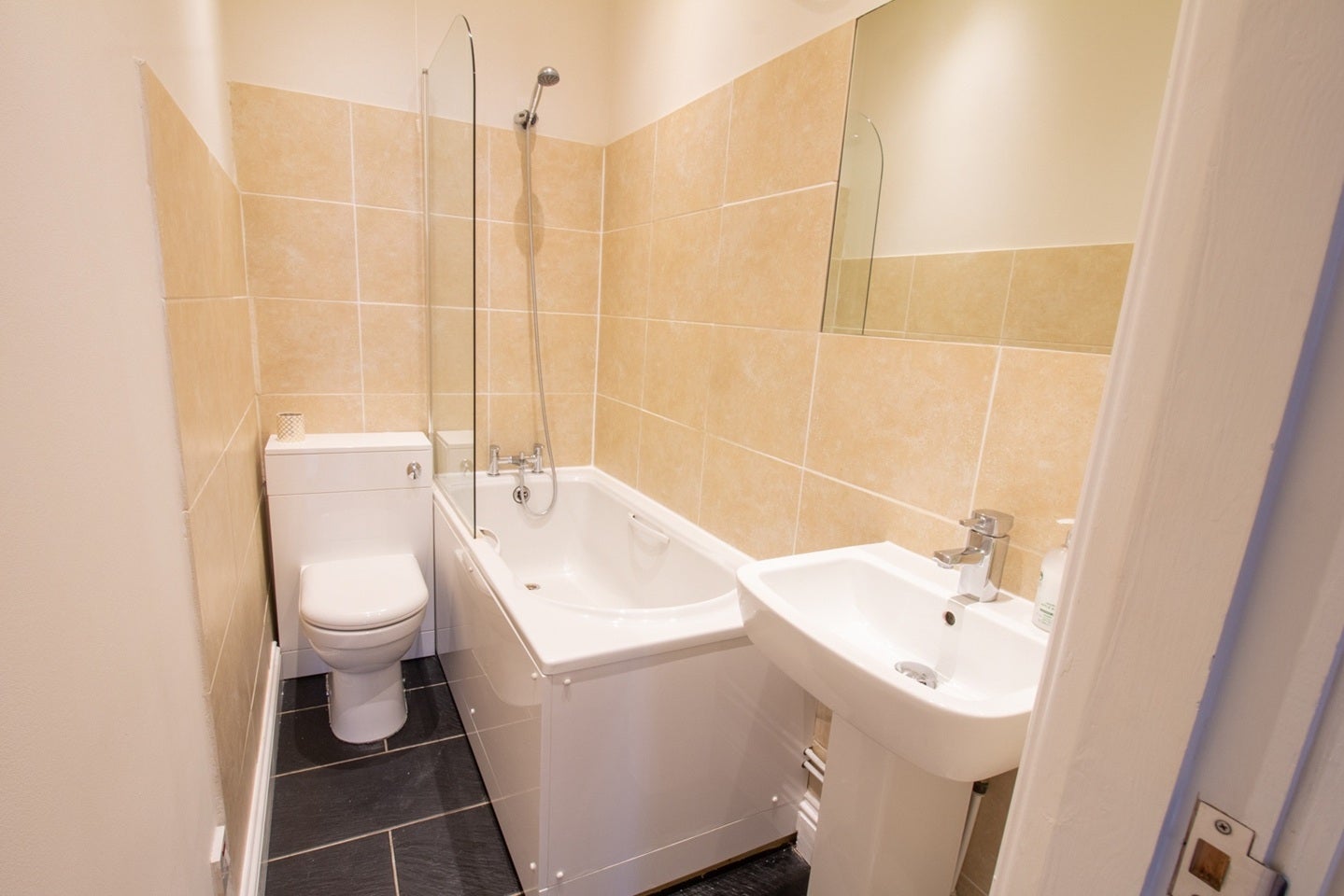 Flat Staplehurst Road in Greater London