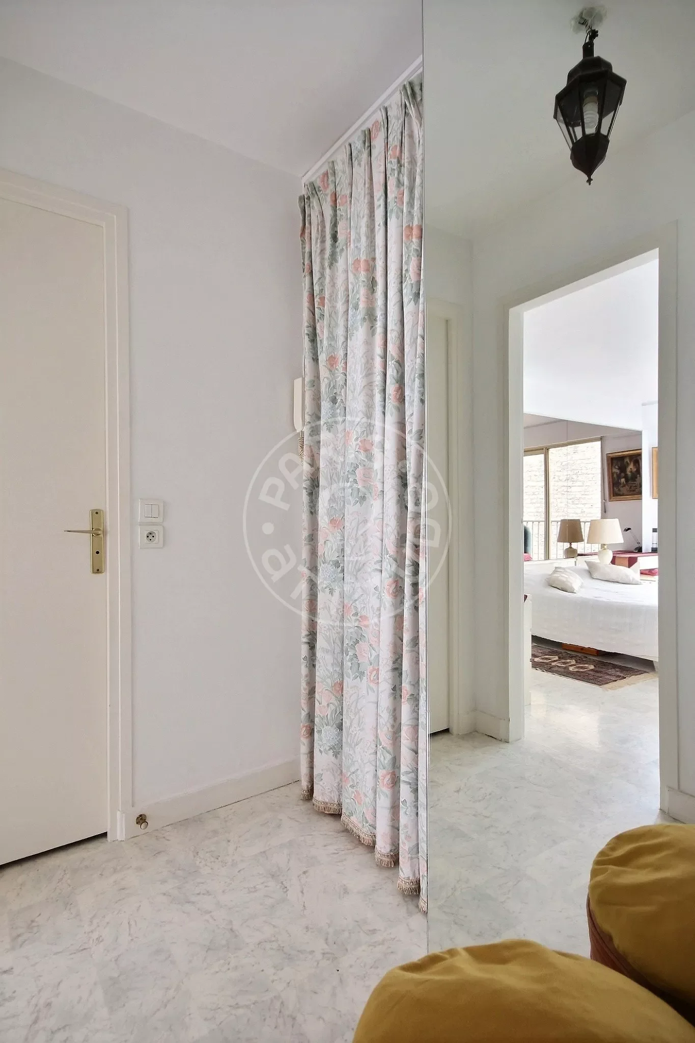 Appartement Rue Jean-Baptiste Pigalle à Paris
