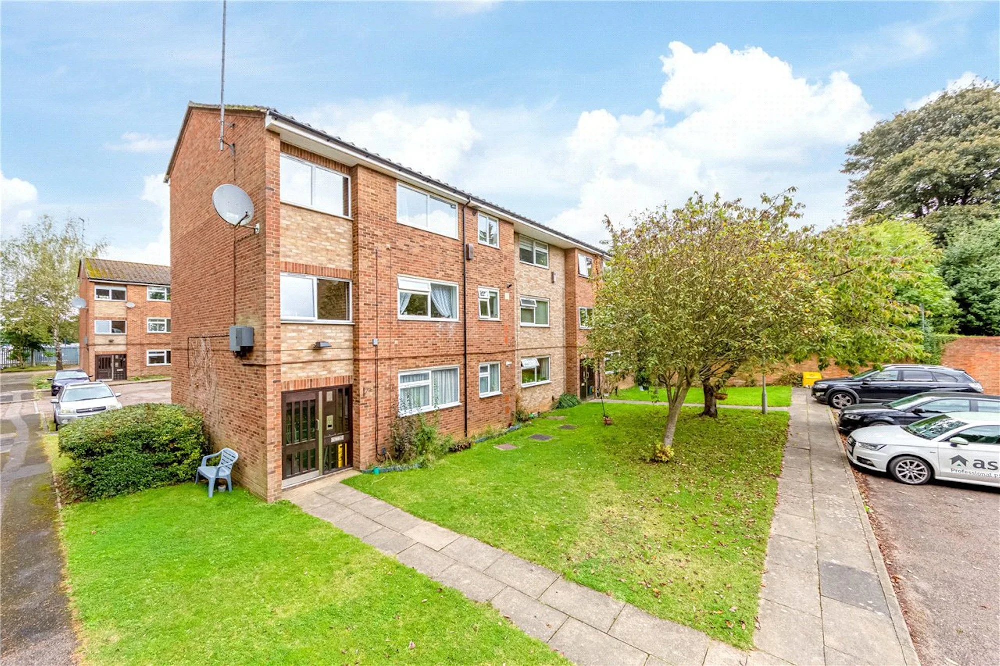 Flat Aysgarth Close in St Albans