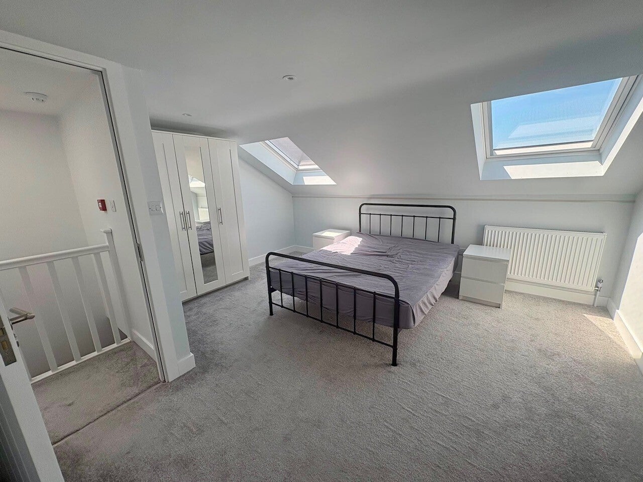 Room Cleveland Road in Gosport