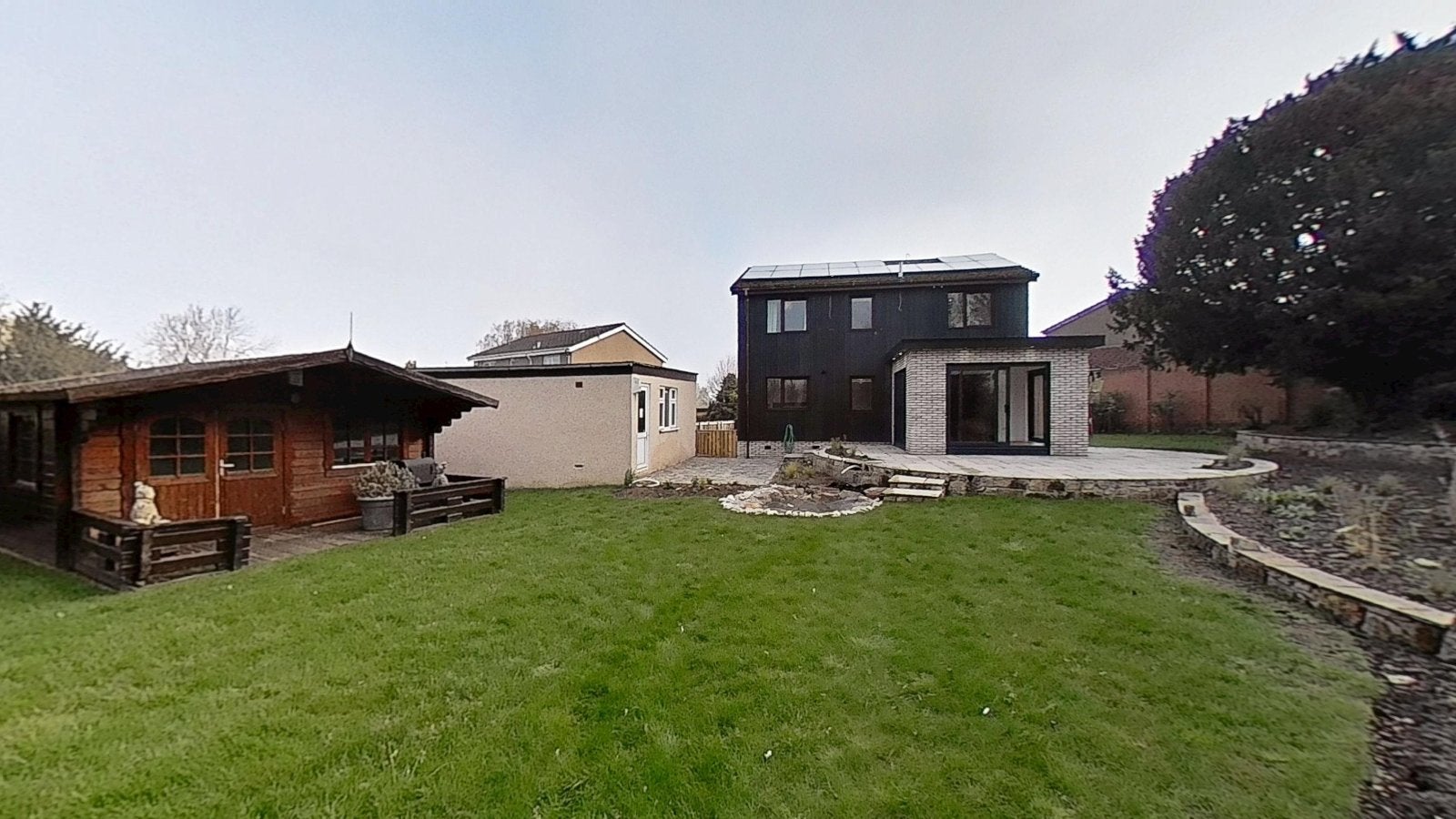 House Hoghill Court in East Calder
