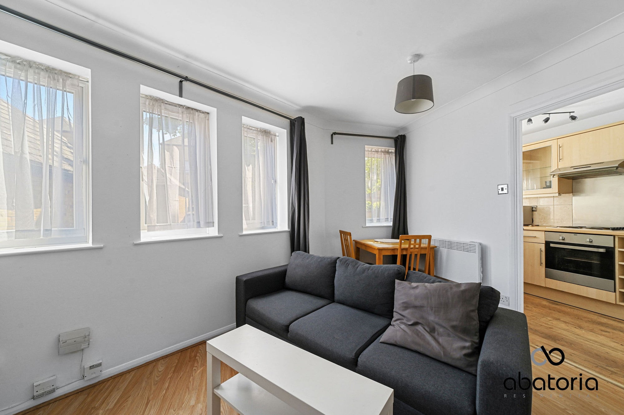 Flat Douthwaite Square in Greater London