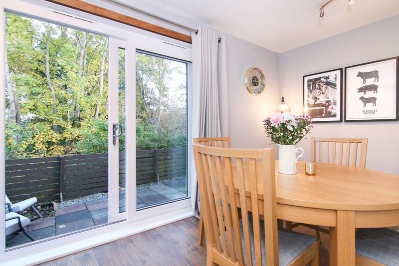 Room Almond Green in City of Edinburgh