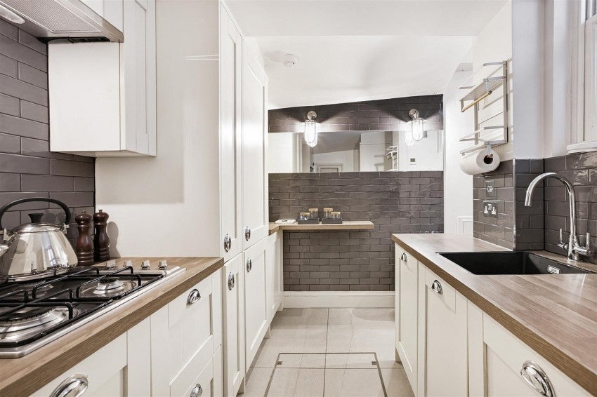 Flat Oakley Street in Greater London