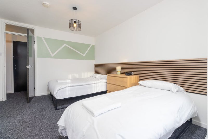 Room St. Paul's Square in Royal Leamington Spa