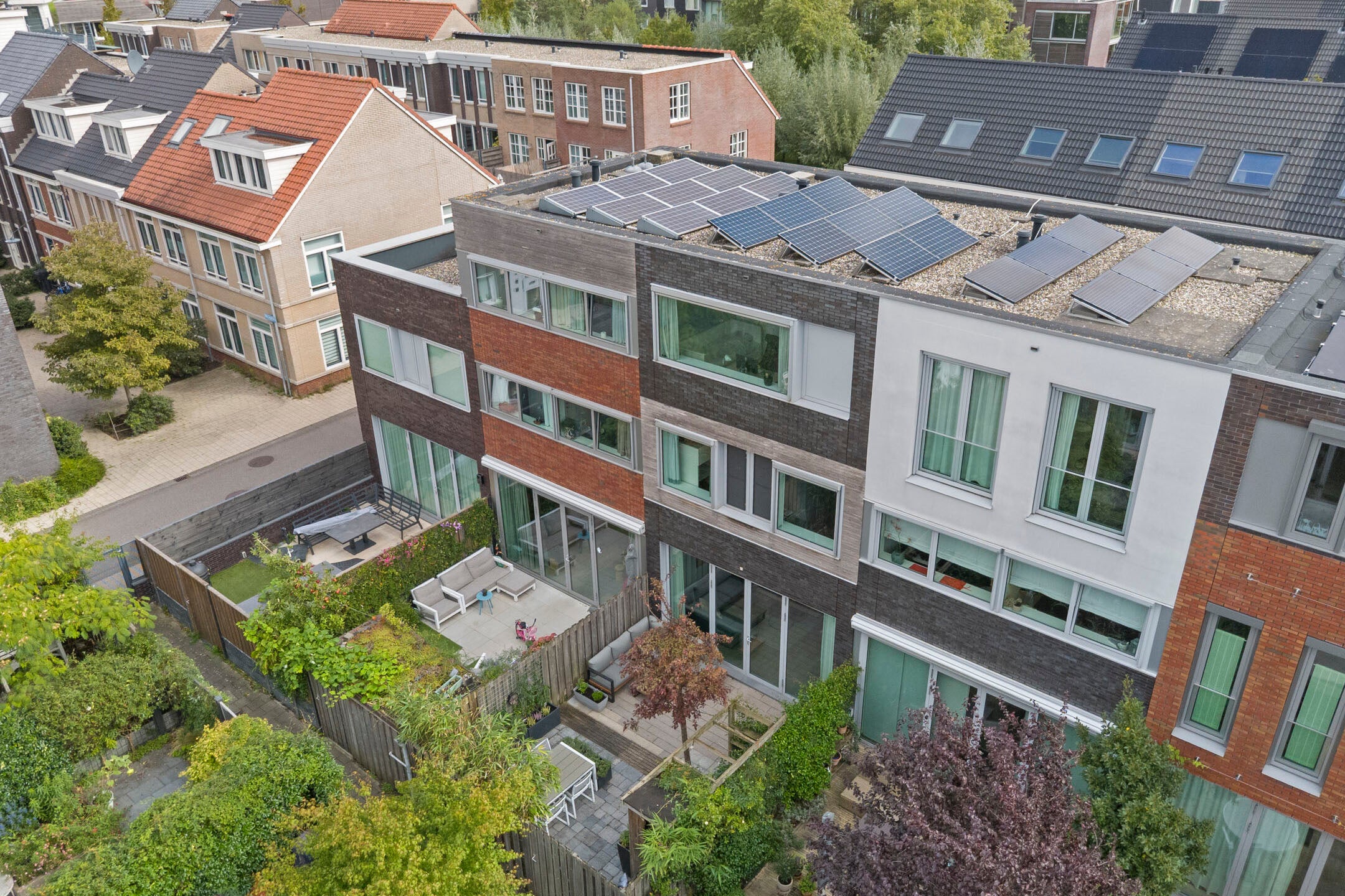 Huis Joan Willem Frisostraat 8 in Leiden