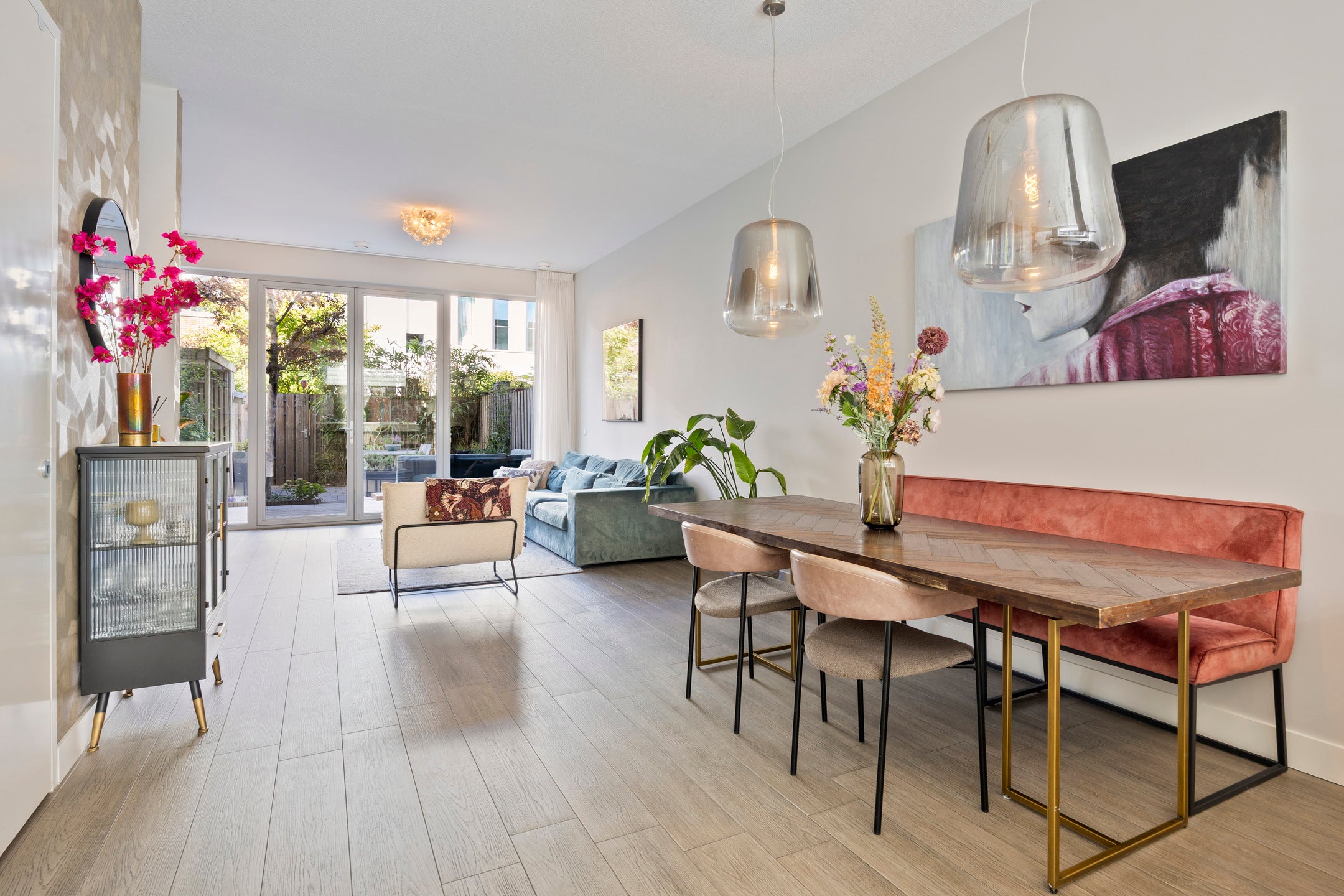 Tussenwoning te koop: Joan Willem Frisostraat 8, Leiden