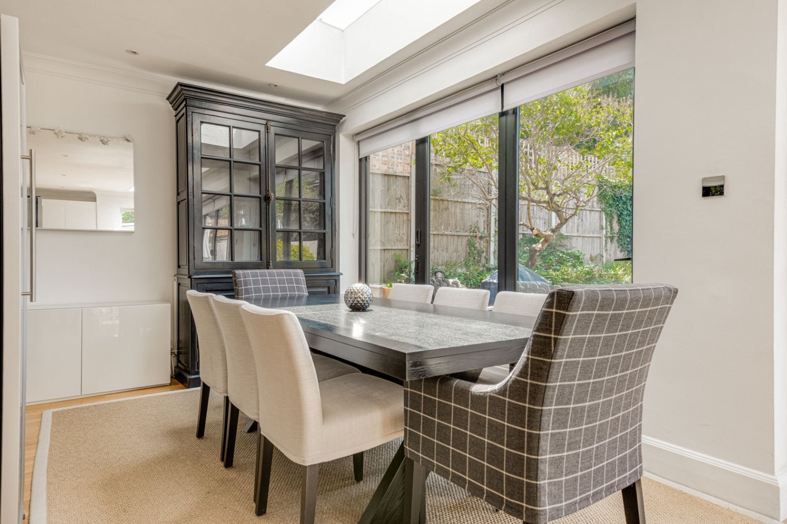 House Queen's Road in Greater London