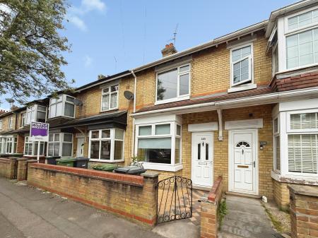 Flat Belsize Avenue in Peterborough