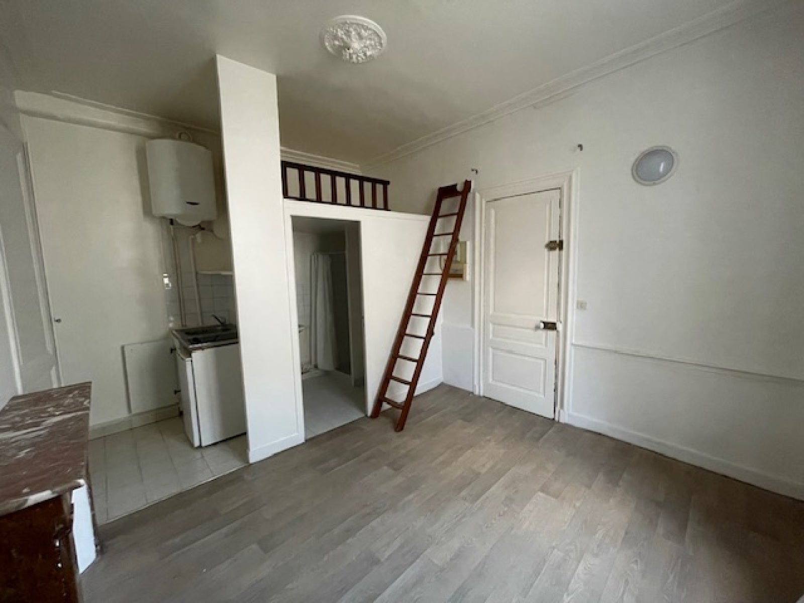 Room Rue Legendre in Rouen